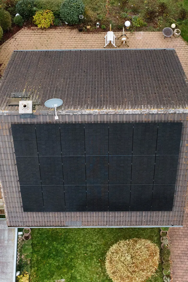 Photovoltaikanlage auf einem Dach