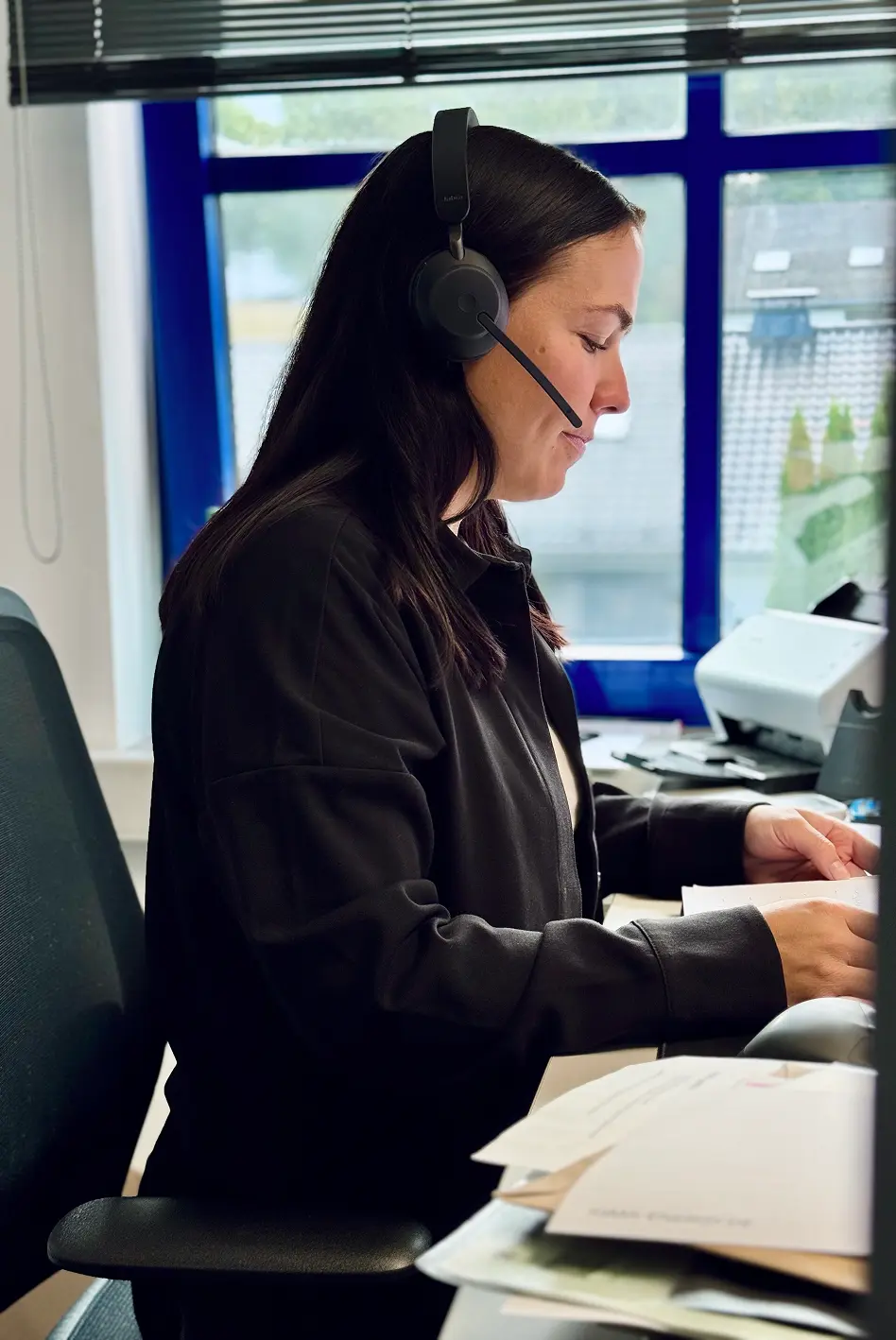 Mitarbeiterin im Backoffice